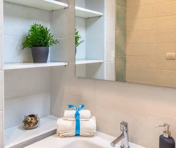 アパート Mythos Holidays サレルノ